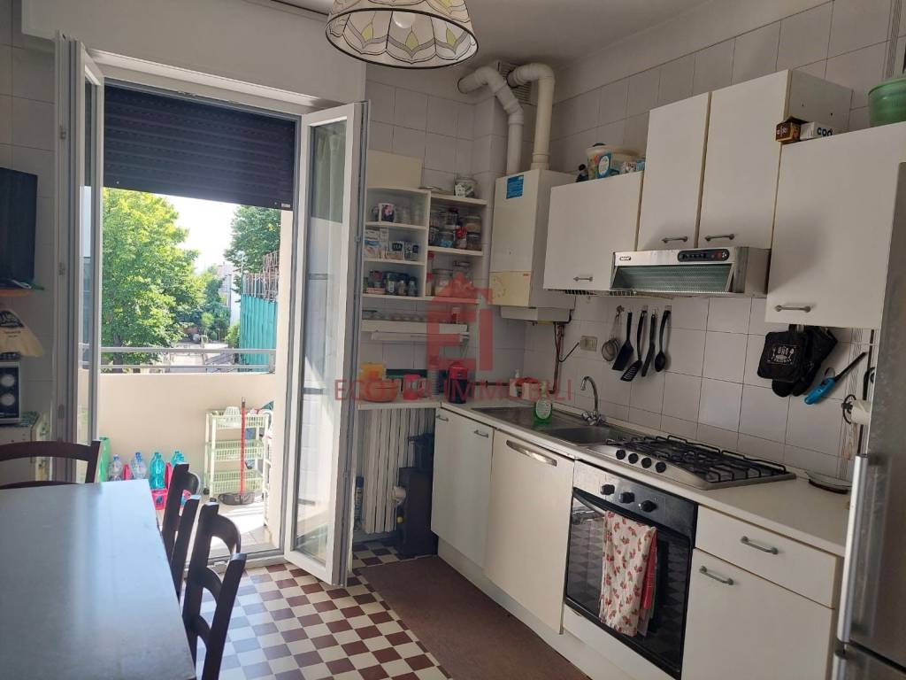 Appartamento a Rimini in Viale Astico - Foto 5