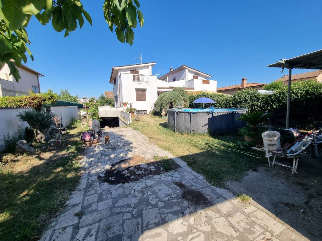Villa a Ardea in Via Siena - Foto 3