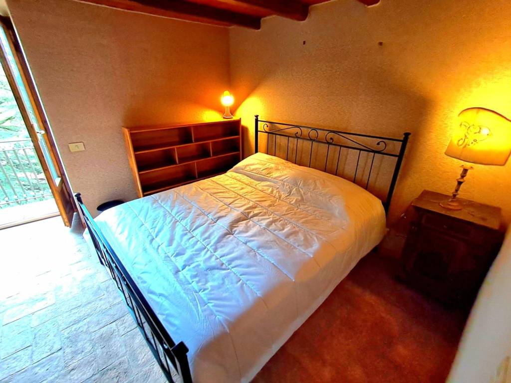 Palazzo / stabile a Sutri in Via Furio Camillo, 85 - Foto 4