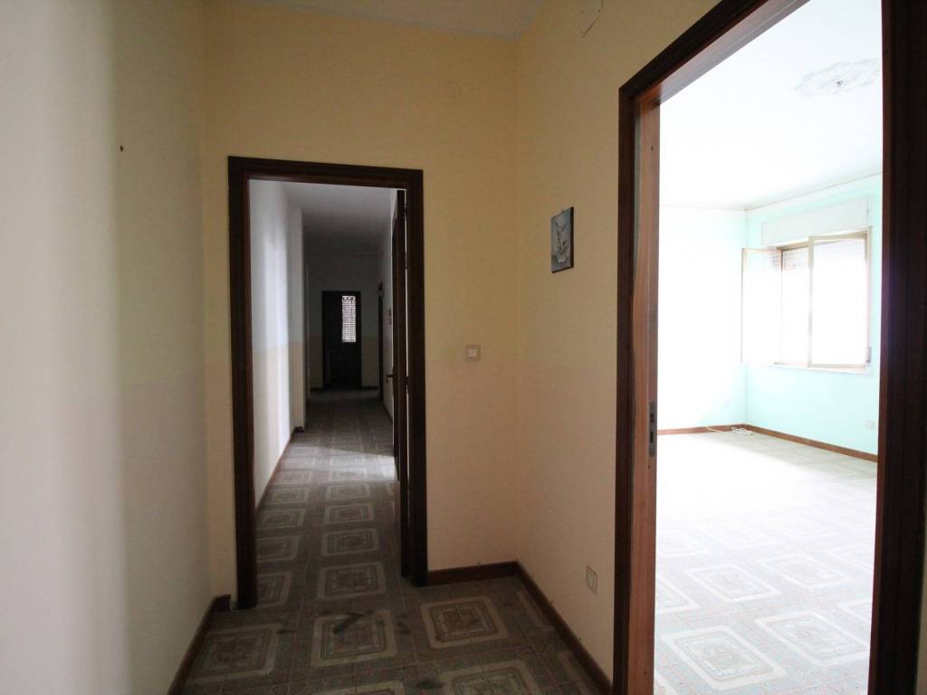 Appartamento a Siracusa in Viale Santa Panagia - Foto 3