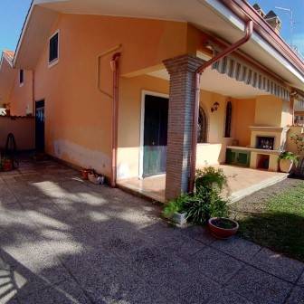 Villa a Ardea in Viale Colle Romito, 215 - Foto 2