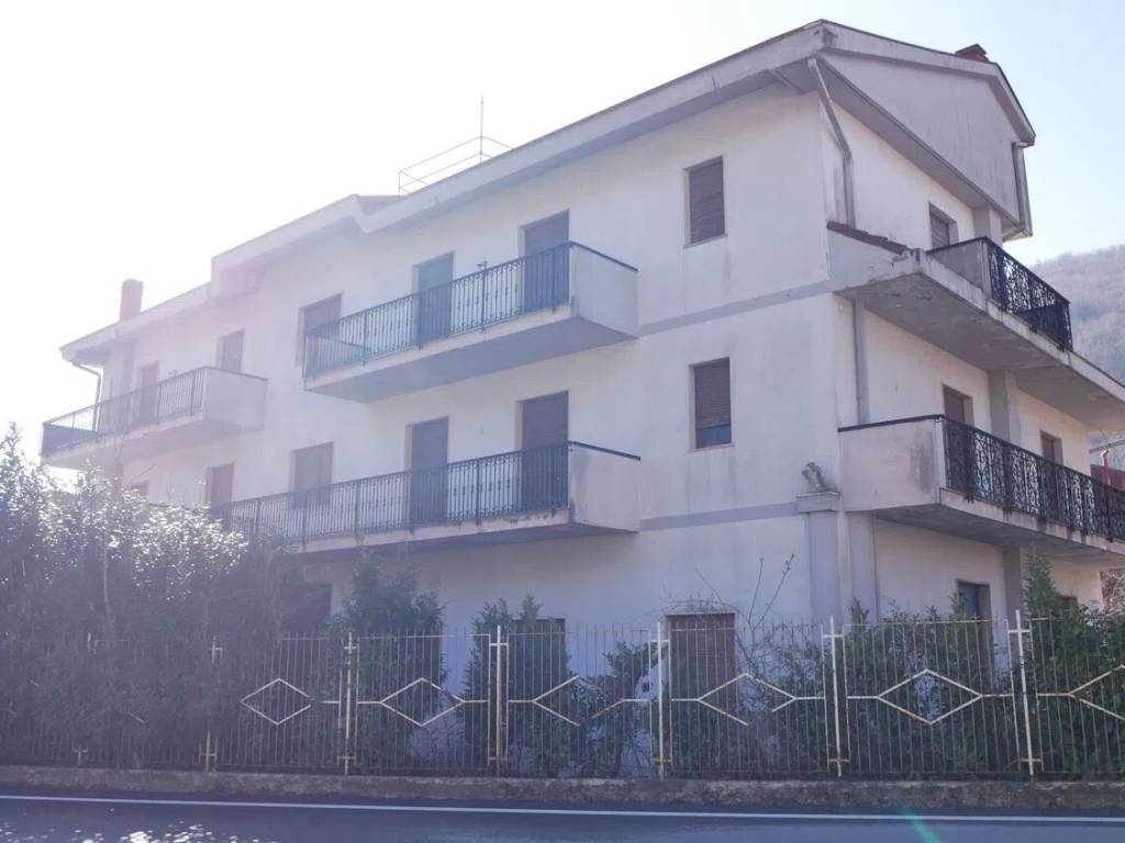 Palazzo / stabile a Monteforte irpino in Via Silvati E Morelli, 2 - Foto 3