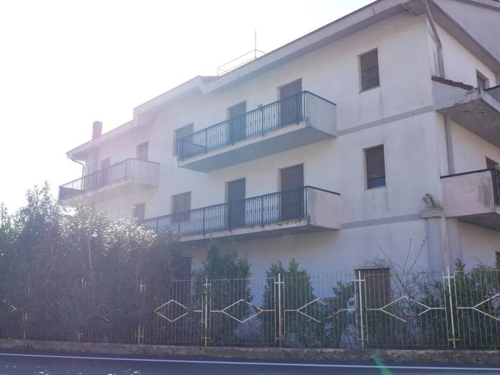 Palazzo / stabile a Monteforte irpino in Via Silvati E Morelli, 2 - Foto 4
