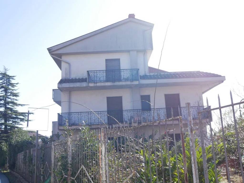 Palazzo / stabile a Monteforte irpino in Via Silvati E Morelli, 2 - Foto 5