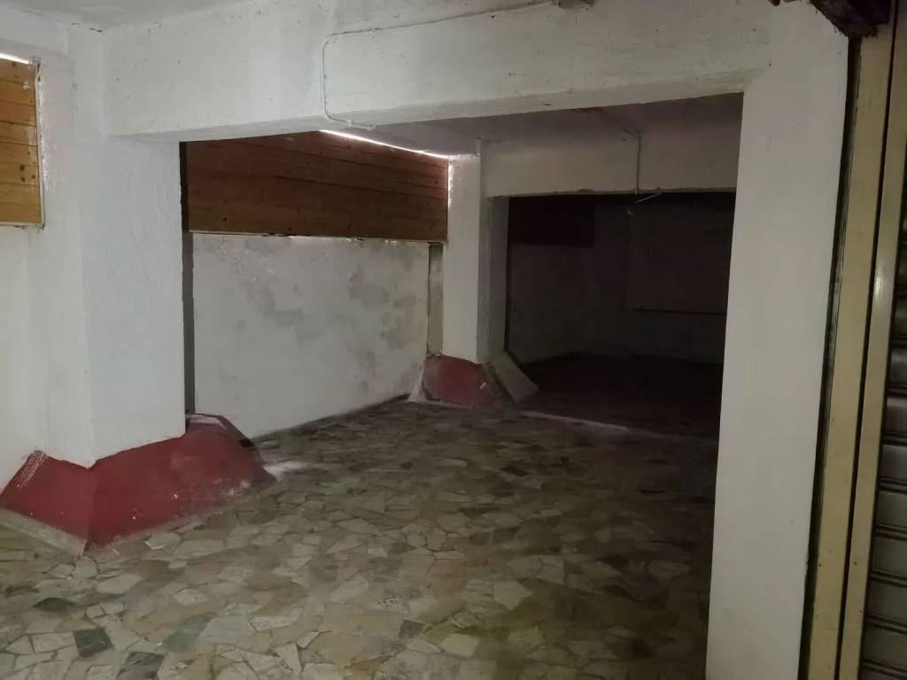 Box / garage a Avellino in Via Luigi Amabile, 27 - Foto 4