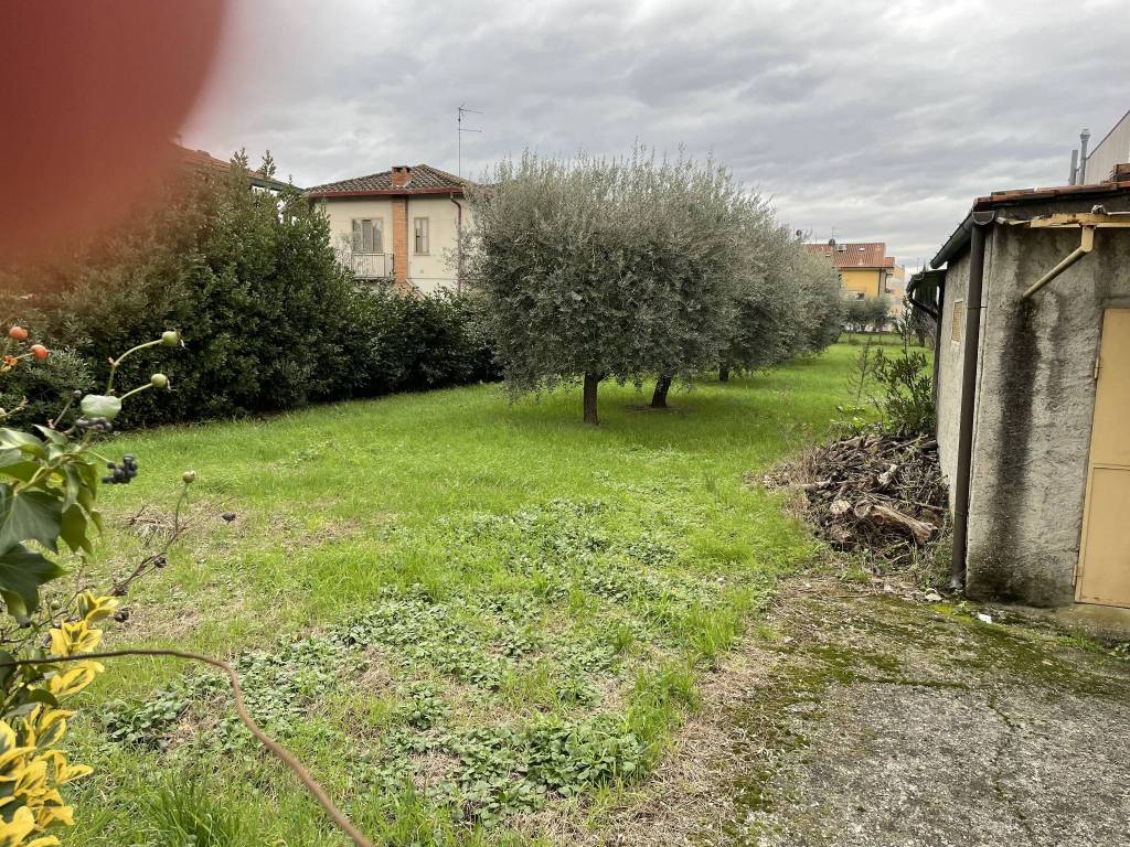 Terreno a Monsummano terme in Via Risorgimento, 200 - Foto 4