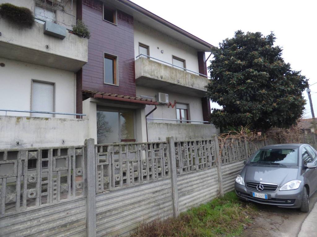 Appartamento a Cremona in Via Brescia, 203 - Foto 2
