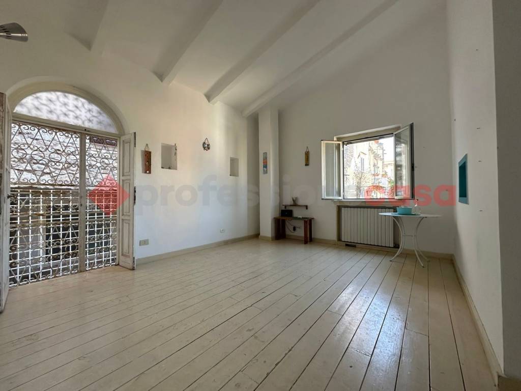 Appartamento a Gaeta in Via Rosmini - Foto 3