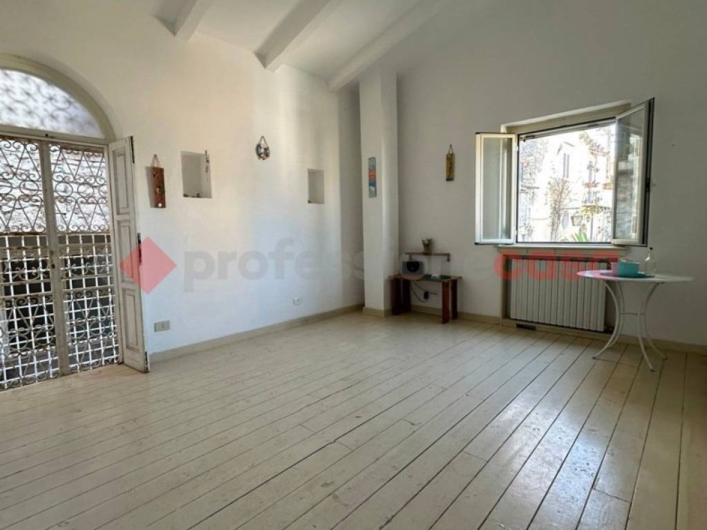 Appartamento a Gaeta in Via Rosmini - Foto 4