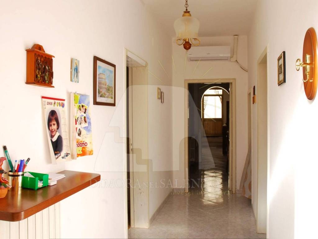 Casa indipendente a Presicce-acquarica in Via Camillo Benso di Cavour - Foto 4