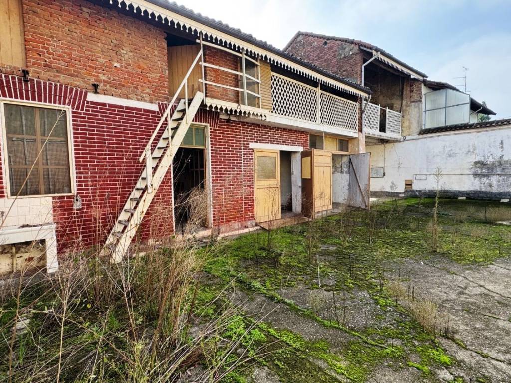 Casa indipendente a Mortara in via XX Settembre 48 - Foto 3