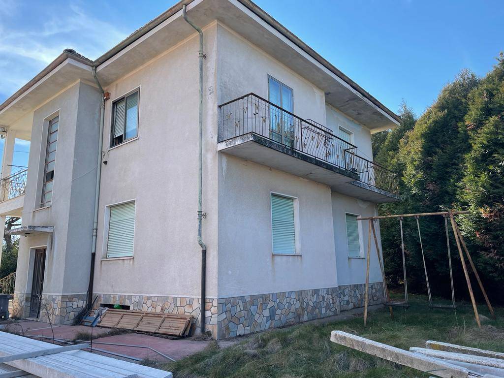 Villa a Manta in Via Pomarolo - Foto 3