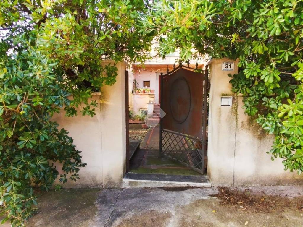 Villa a Cervaro in Via Colle Di Fionda, 31 - Foto 4