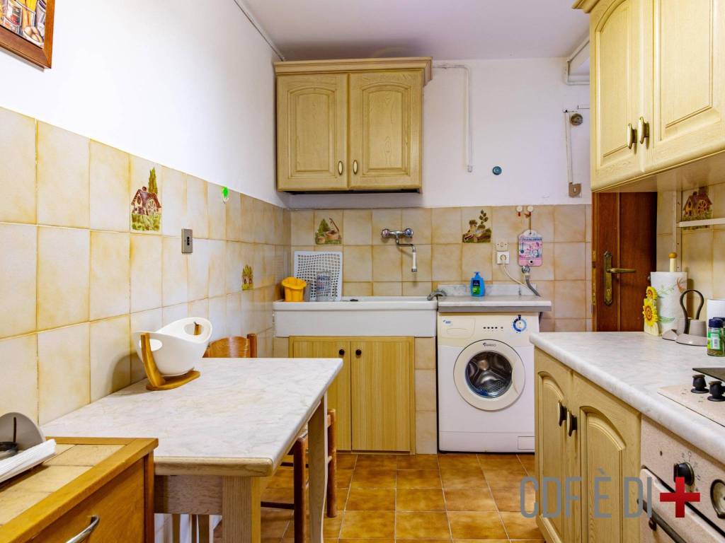 Appartamento a Pozzaglia sabina in Via Pie' di Terra - Foto 4