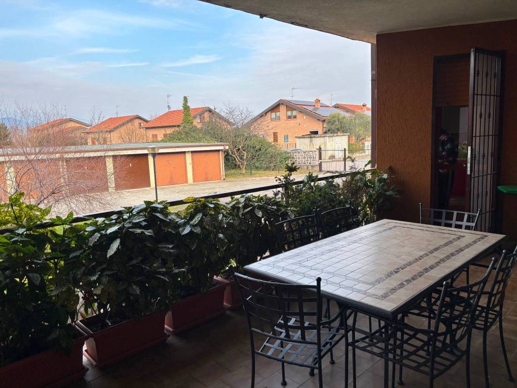 Appartamento a Verderio in Via Resegone - Foto 2