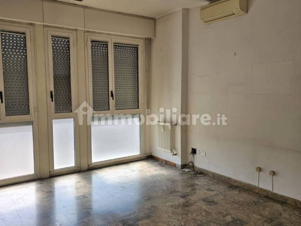 Appartamento a Reggio emilia in Via Emilia a San Pietro, 1 - Foto 3