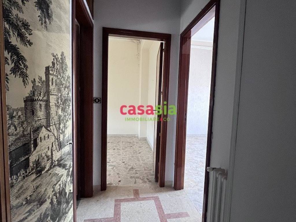 Appartamento a Ragusa in Via del Pioppo - Foto 5