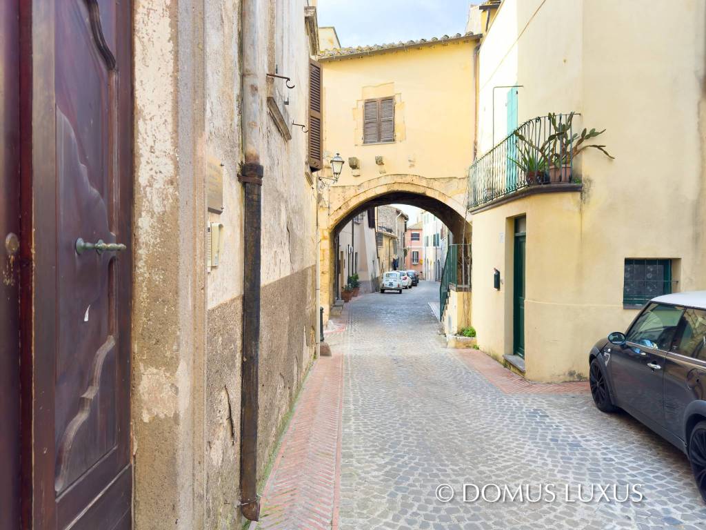 Appartamento a Tarquinia in Via San Martino, 4 - Foto 2