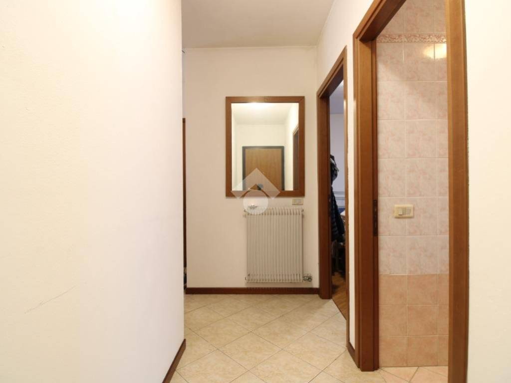 Appartamento a Valdagno in Via Silvio Pellico, 13 - Foto 2