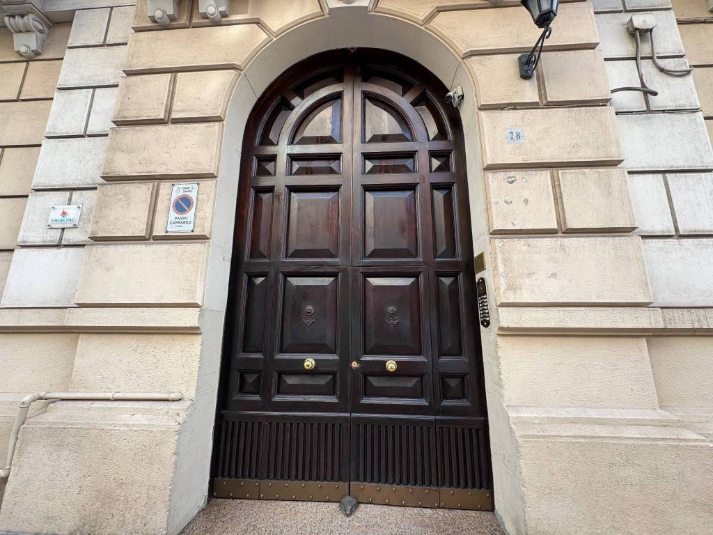 Appartamento a Taranto in Corso Umberto I, 78 - Foto 2