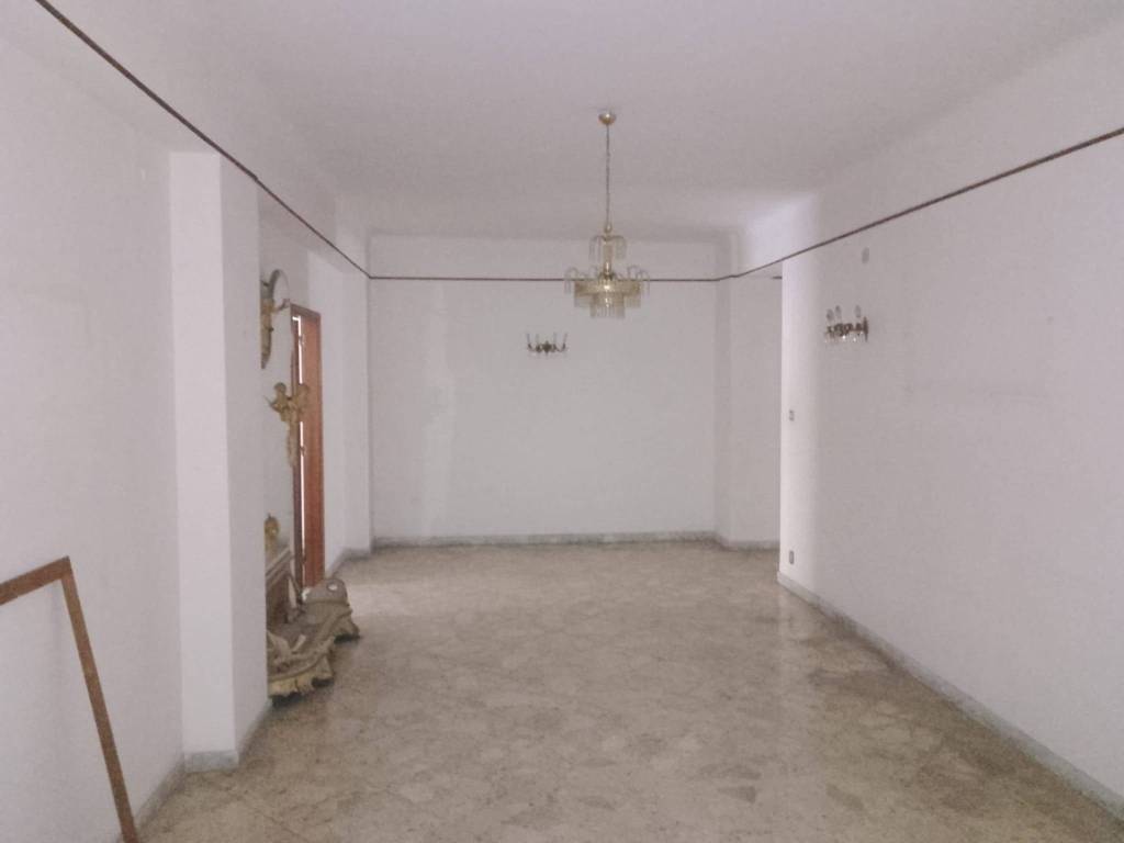 Appartamento a Taranto in Via Liguria, 95 - Foto 5