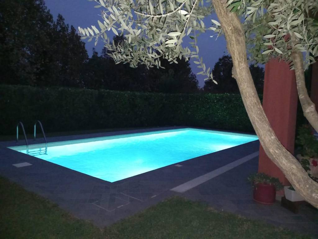 Villetta a schiera a Castiglione delle stiviere in Via delle Cave - Foto 2