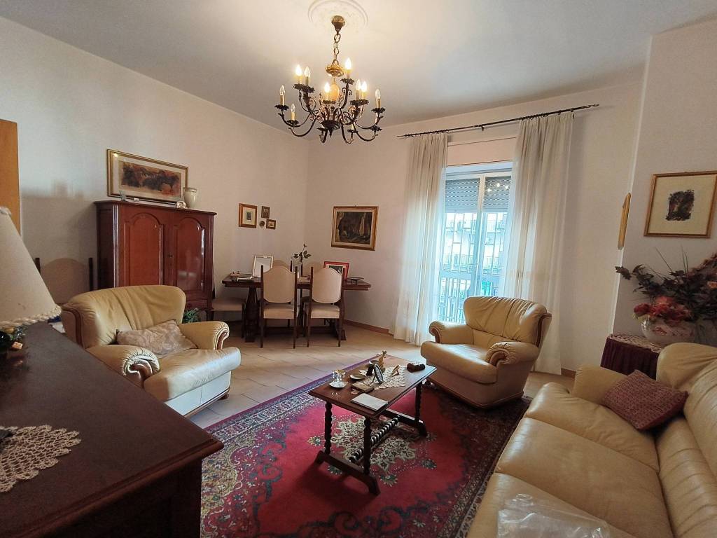 Appartamento a Siracusa in Viale Santa Panagia - Foto 2