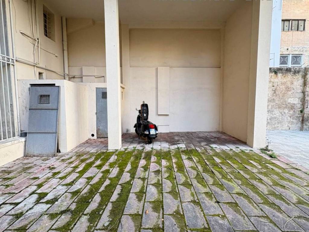 Appartamento a Taranto in Via Duca degli Abruzzi, 37 - Foto 4