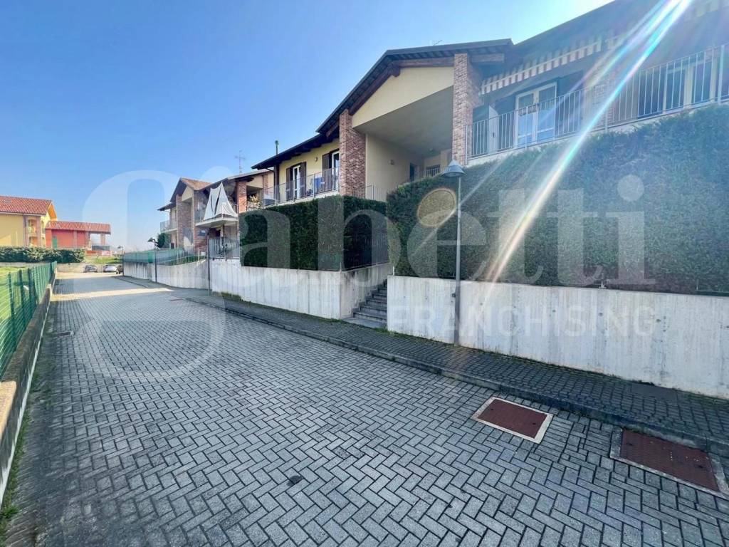 Appartamento a Govone in Via Alcide De Gasperi - Foto 3