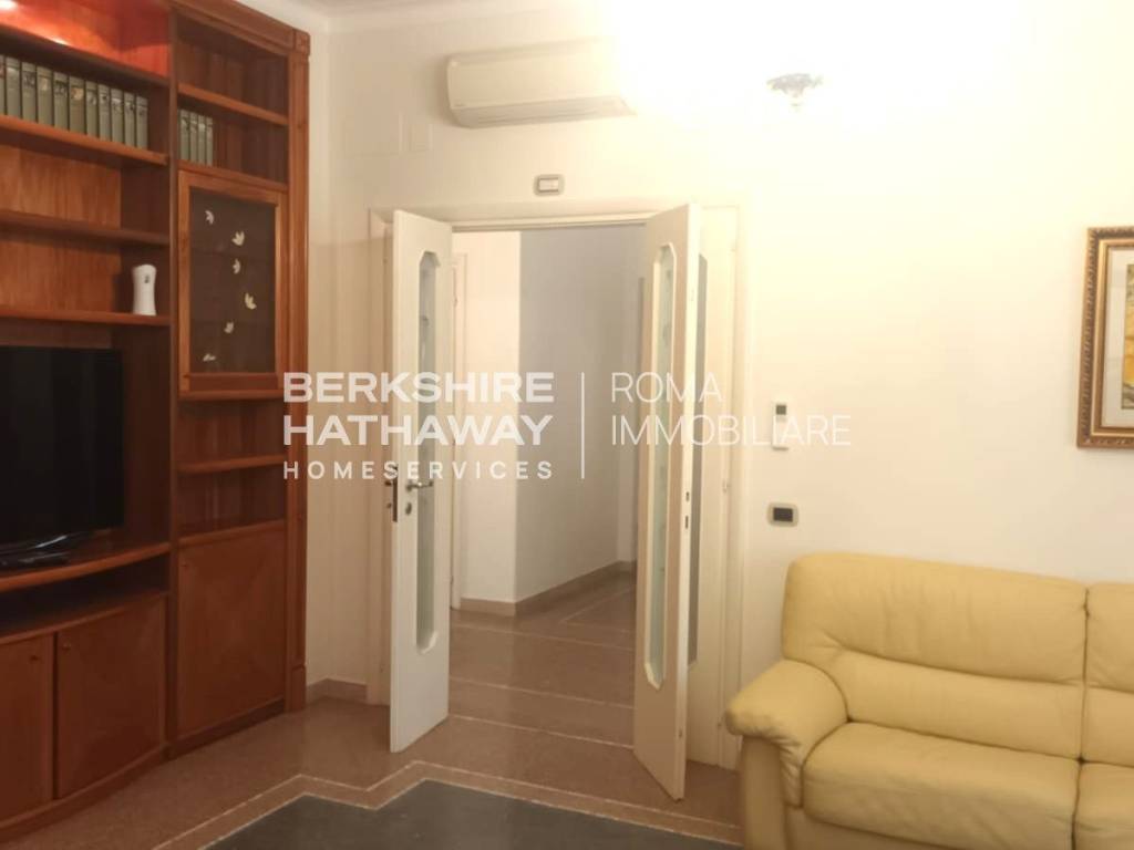 Appartamento a Roma in Via Albalonga - Foto 3
