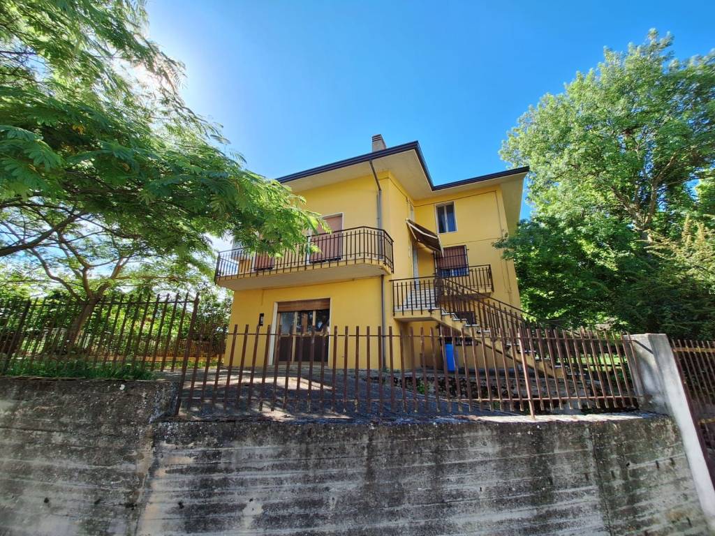 Villa a San martino sannita in Via Filippo Camerini - Foto 2