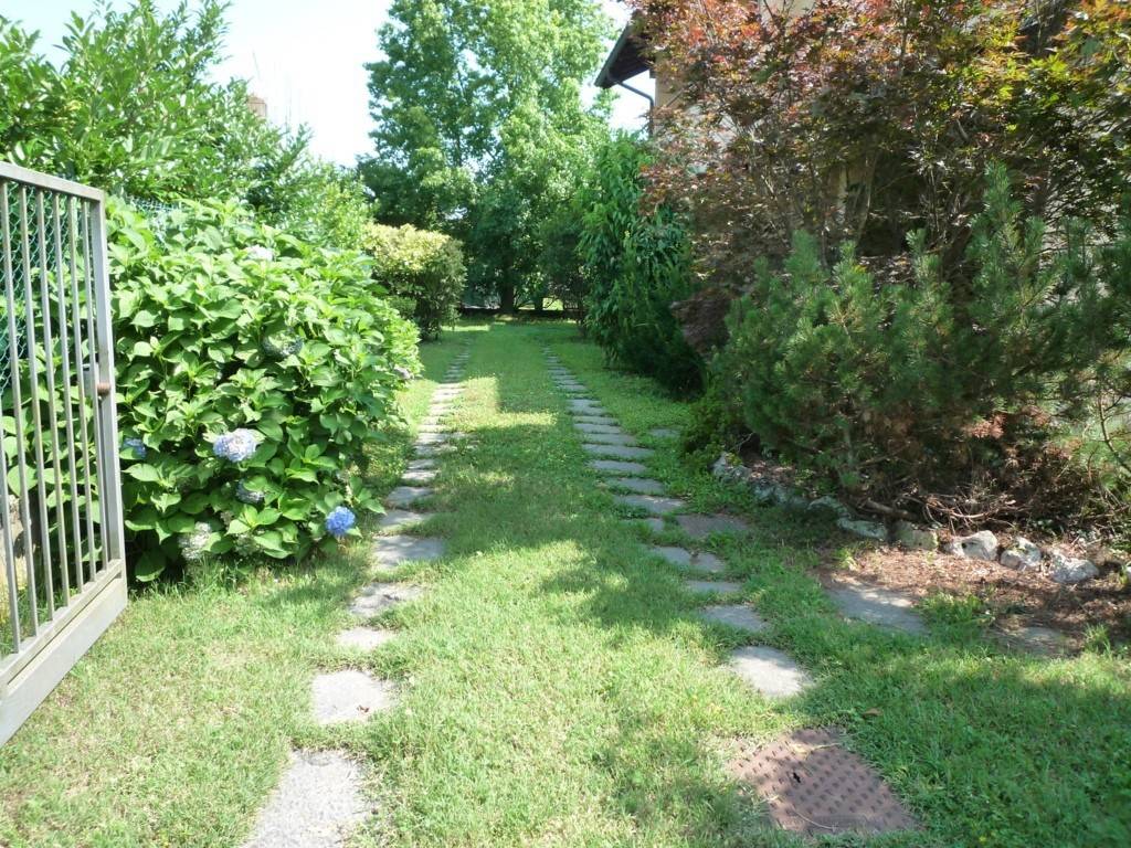 Villa a Casale litta in Via Gramsci, snc - Foto 2