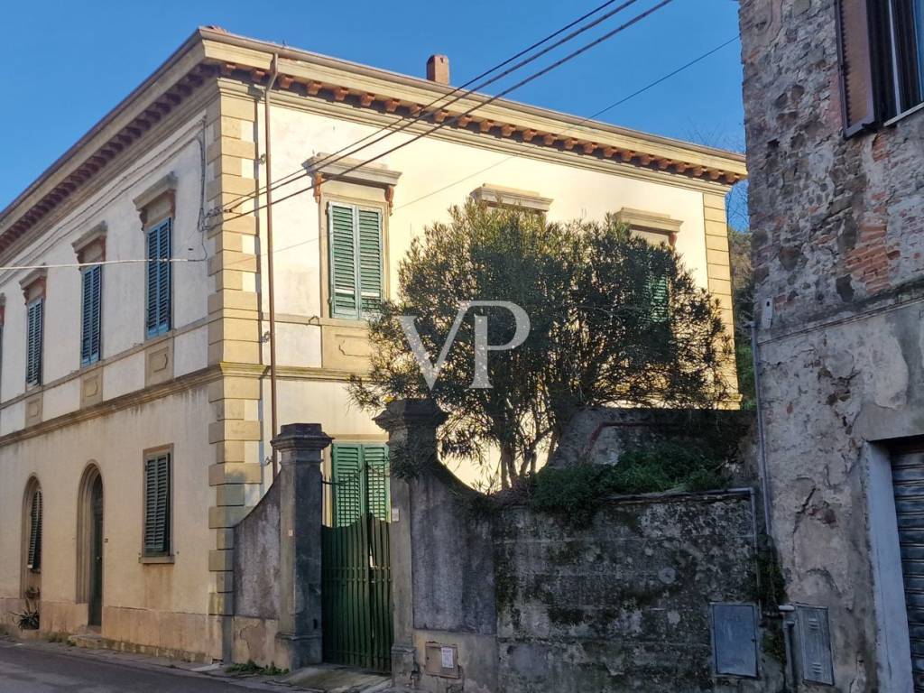 Villa a San giuliano terme in Via Statale Abetone, 328 - Foto 3