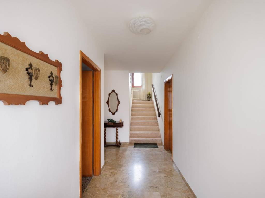 Casa indipendente a Monte vidon corrado in Via della Libertà - Foto 2
