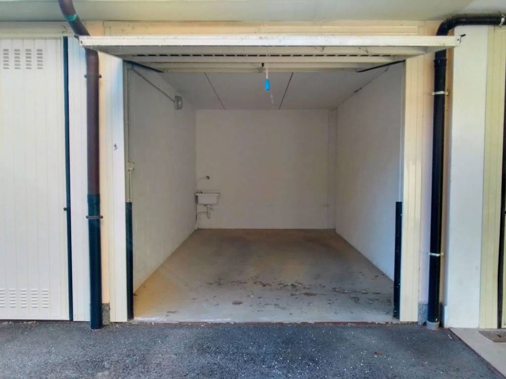 Box / garage a Arquata scrivia in Strada del Vapore - Foto 4