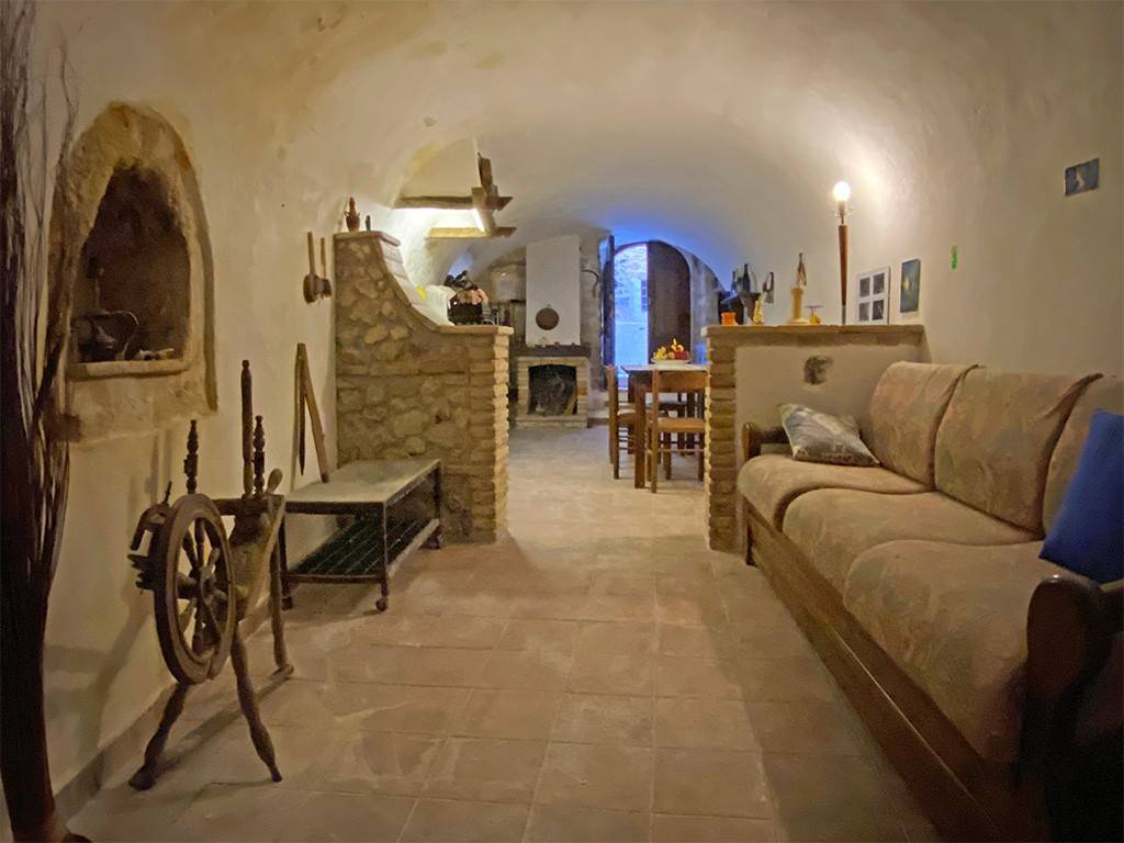 Rustico / casale a Santo stefano di sessanio in Via Monte Camicia 7 - Foto 2