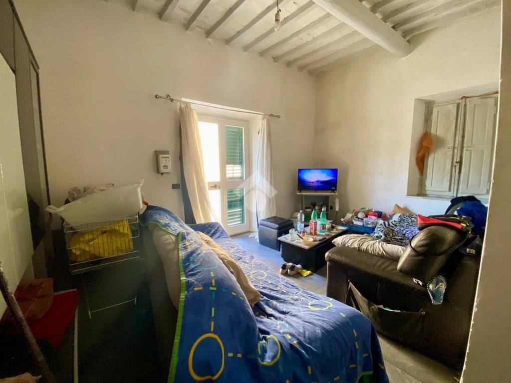 Casa indipendente a Quarrata in Via Di Folonica, 87 - Foto 4