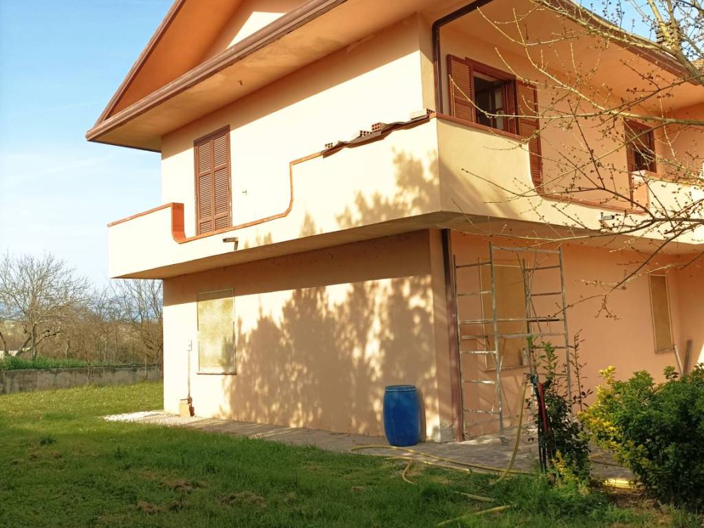 Villa a Ceprano in Via Campolungo, 10 - Foto 4