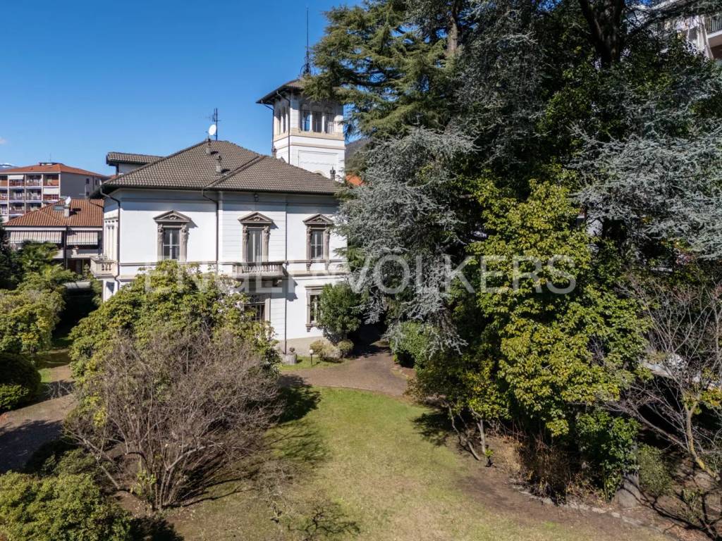Villa a Verbania in Via Marco De Marchi, 45 - Foto 2