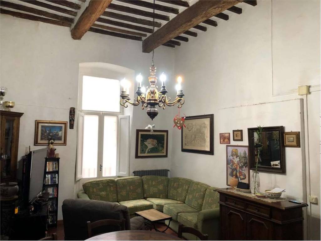 Appartamento a Todi in VIA DELLO SDRUCCIOLO , 20 - Foto 2