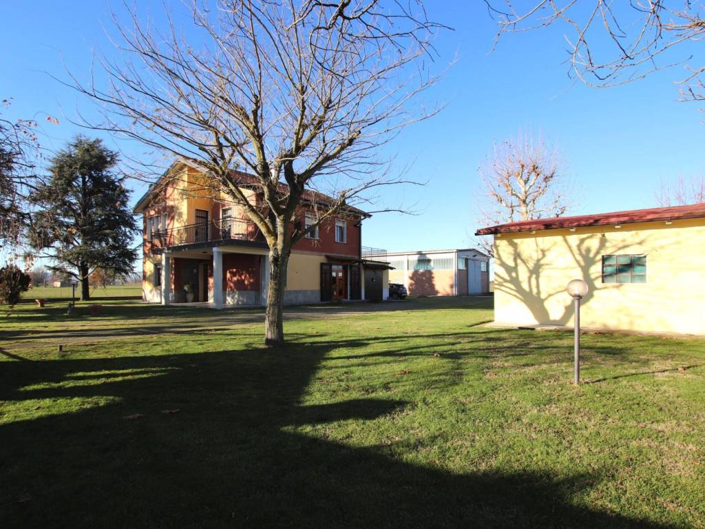 Villa a Castel maggiore in Via Muraglia - Foto 3