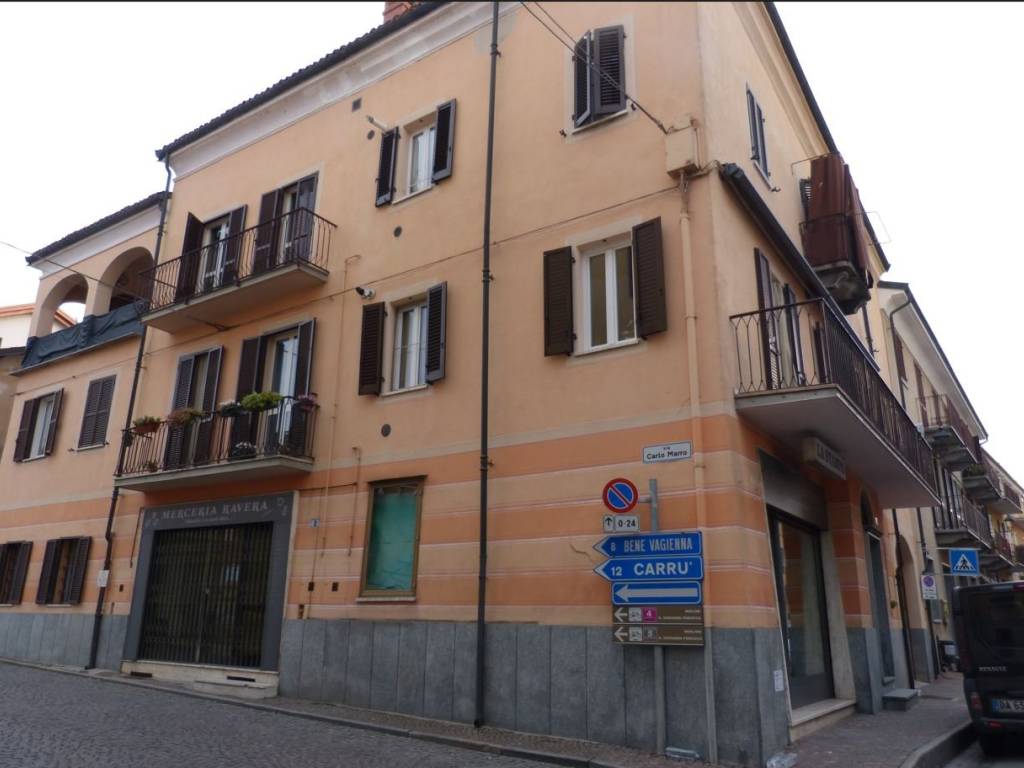 Immobile a Trinità in Via Roma - Foto 2