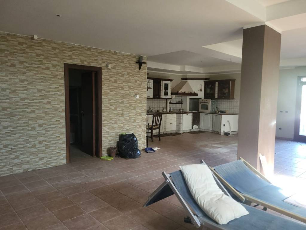 Villa a Latina in Strada della Segheria - Foto 4