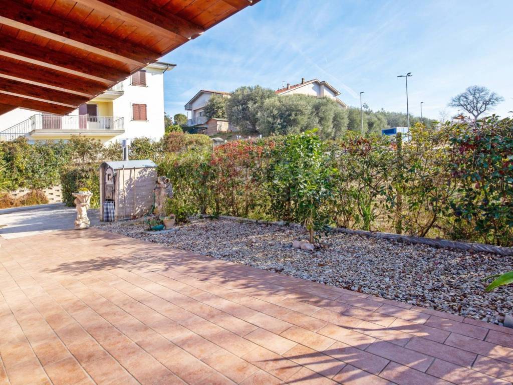 Villa a Sant'elpidio a mare in Strada Monturanese, 1046 - Foto 3