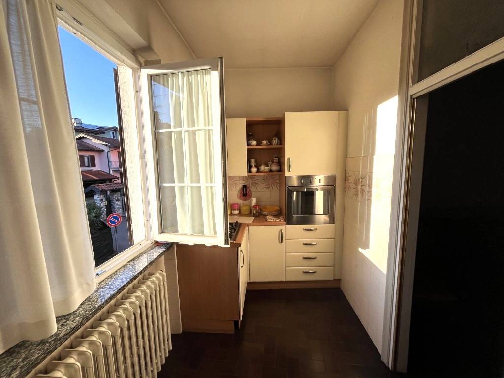 Casa indipendente a Cadrezzate con osmate in Via Solferino, 155 - Foto 4