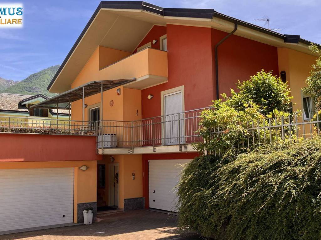 Villa a Domodossola in Via degli Osci, 20 - Foto 2