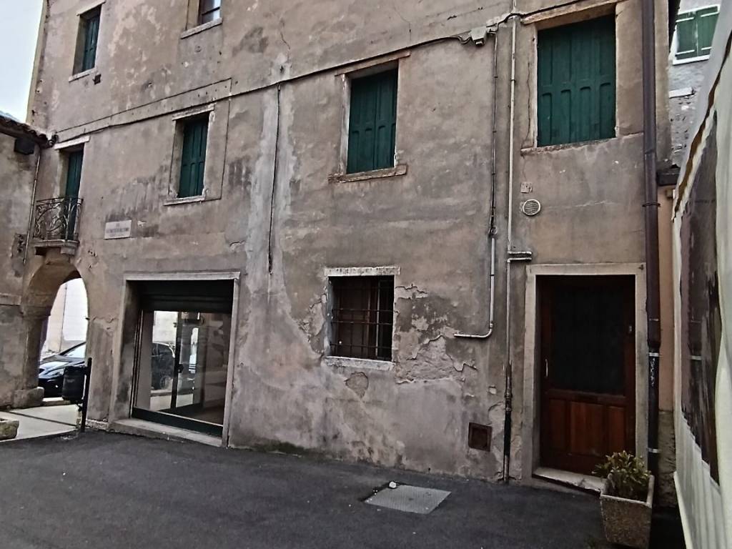 Casa indipendente a Feltre in Piazza Trento e Trieste - Foto 4