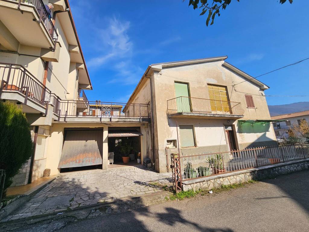 Casa indipendente a Rieti in Via Lazio - Foto 4
