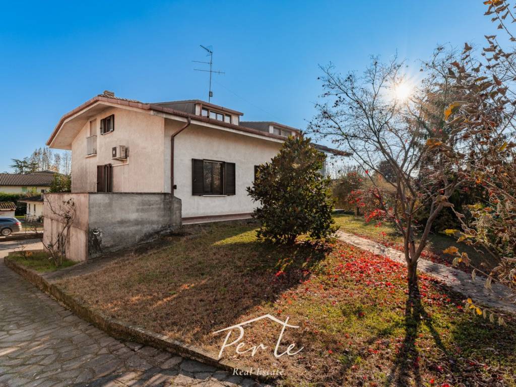 Villa a Curtatone in via siena 21 - Foto 4