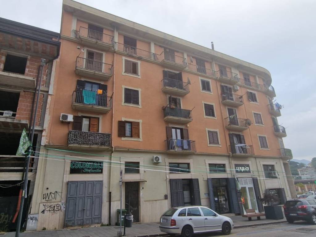 Appartamento a Avellino in Via dei Due Principati - Foto 2